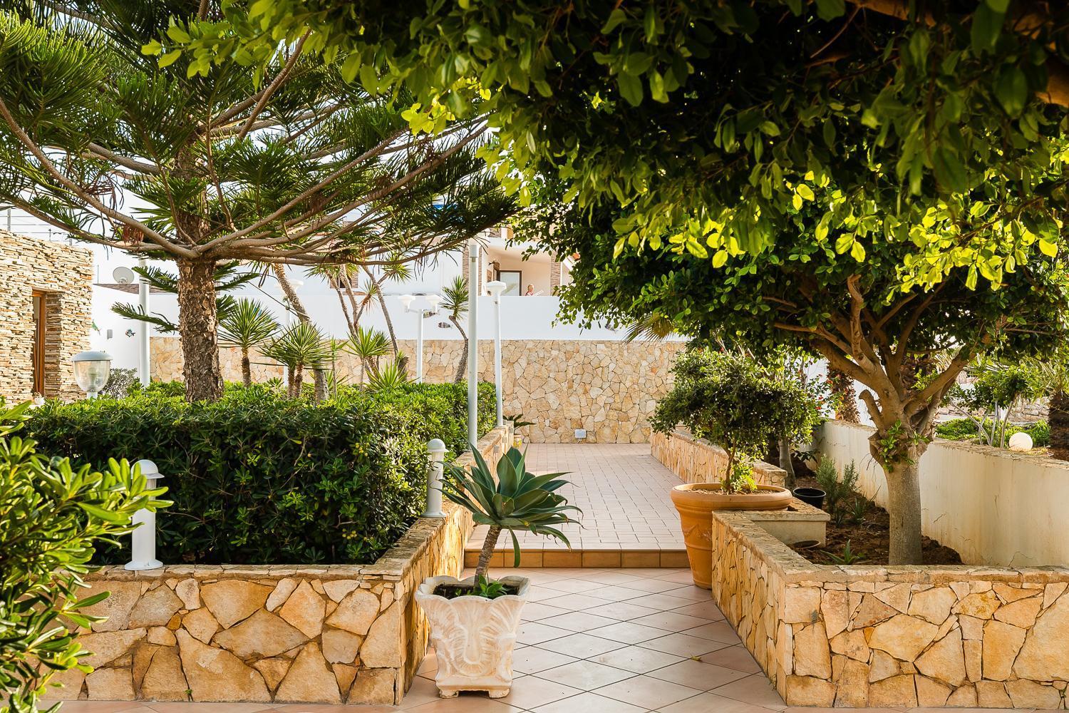 Hotel Ristorante Cavalluccio Marino LMP Exterior foto
